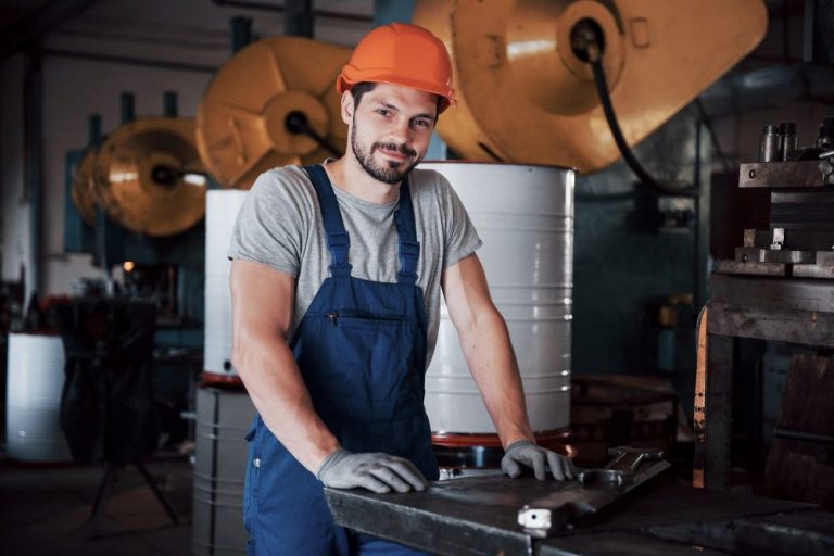 Produktionsmitarbeiter / Produktionshelfer (m/w/d) (Metallbau) – Osterfeld
