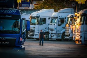 LKW Fahrer  – abends wieder daheim –  Direktvermittlung | Nahverkehr – 07554 Korbußen, 09224 Chemnitz, 01458 Ottendorf-Okrilla