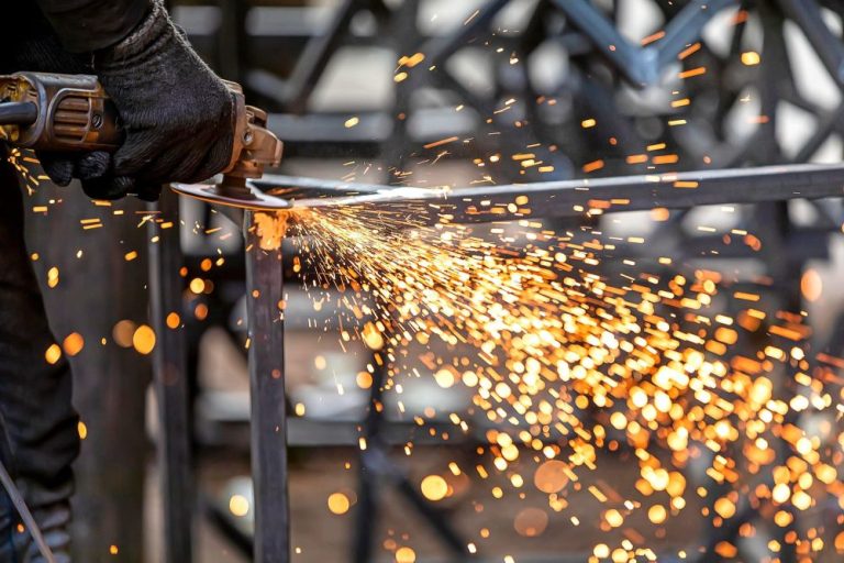 Gussputzer / Strahler / Mitarbeiter Fertigteilbehandlung – ab 15,33 €; Freiberg